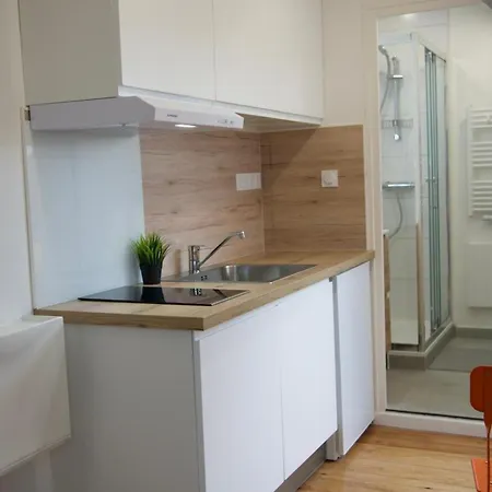 Olivia Bed & Breakfast 3*