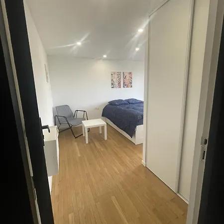 Olivia Bed & Breakfast